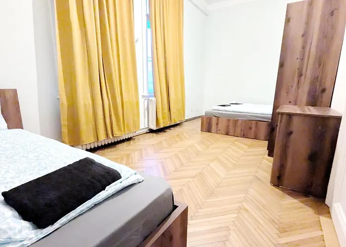 Spacious - 15 Min From Airport & Center, 5 Min From Main-bus Station Ez 1-9 Hospedagem domiciliar *