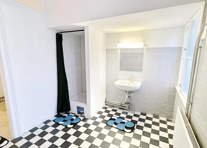 Spacious - 15 Min From Airport & Center, 5 Min From Main-bus Station Ez 1-9 Viena